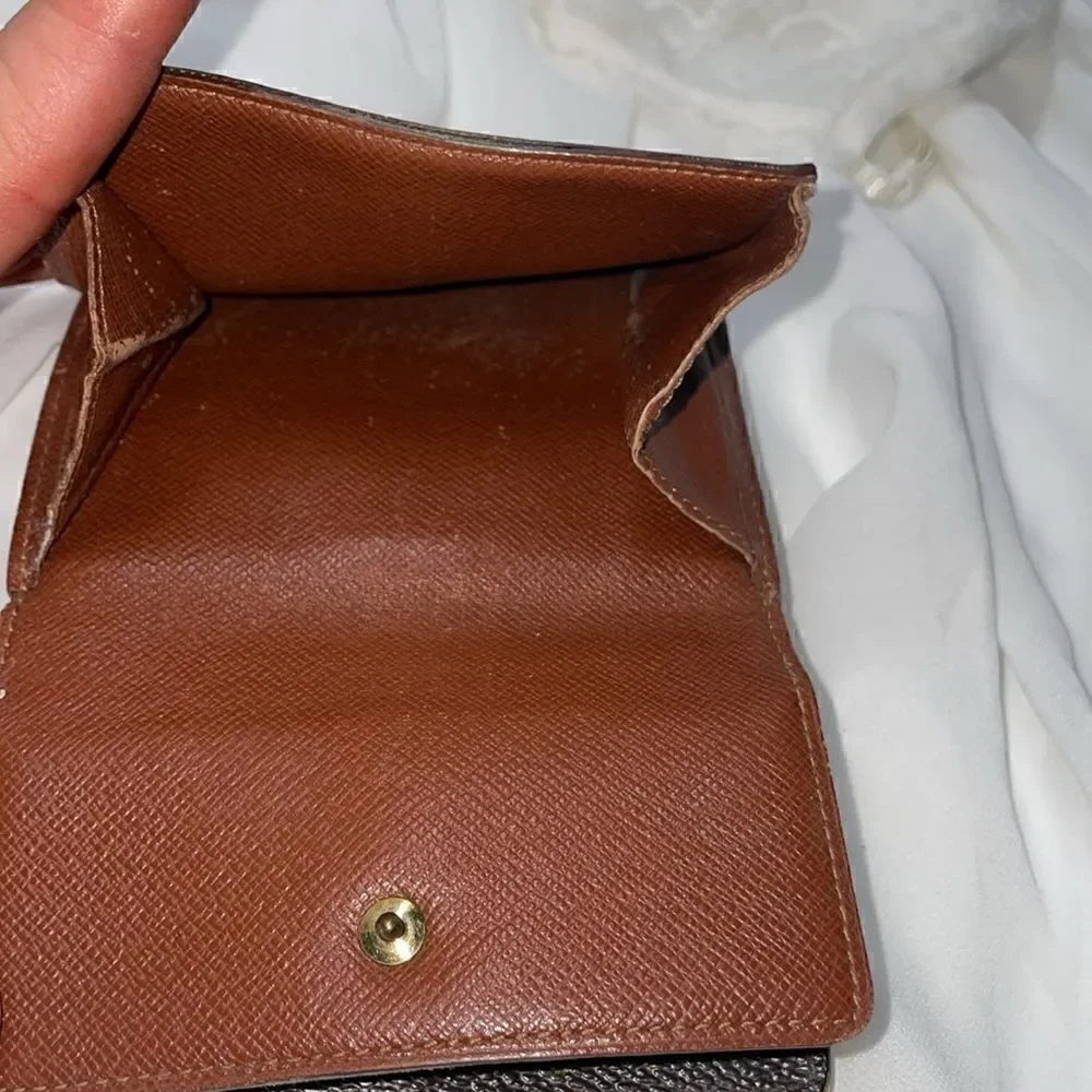 Authentic Louis Vuitton Monogram Porte Monnaie Billets Compact Wallet